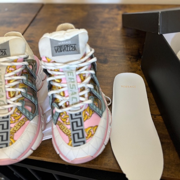 Versace Chain Reaction Sneakers – Multicolor / Pink – 7.5 - Picture 3 of 5